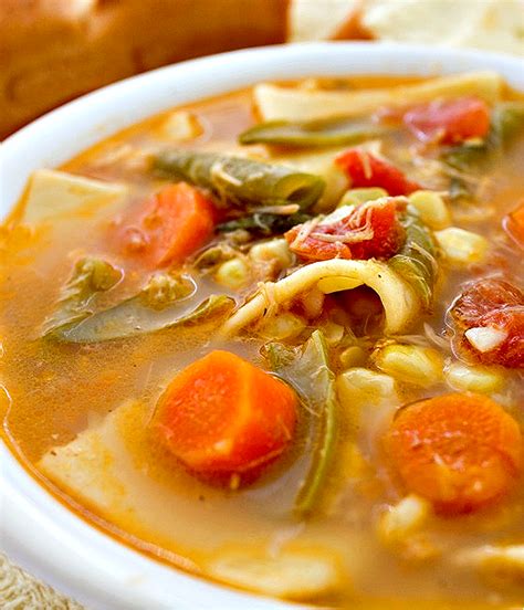 crock-pot-chicken-noodle-vegetable-soup-bunnys image
