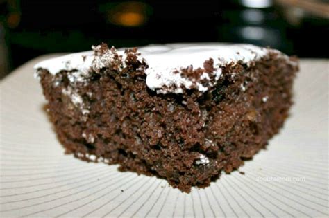 ridiculously-easy-3-ingredient-potluck-cake-about-a-mom image