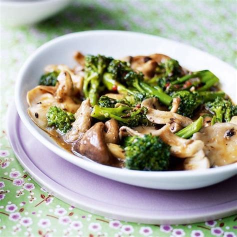 broccoli-and-mixed-mushrooms-in-garlic-black-bean image