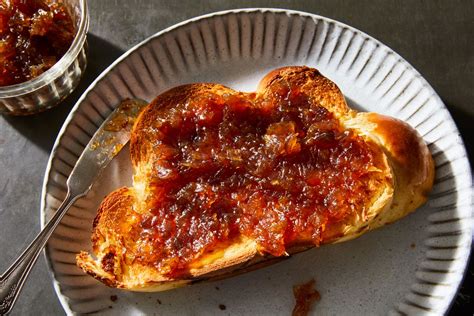 best-shallot-jam-recipe-how-to-make-easy-food52 image