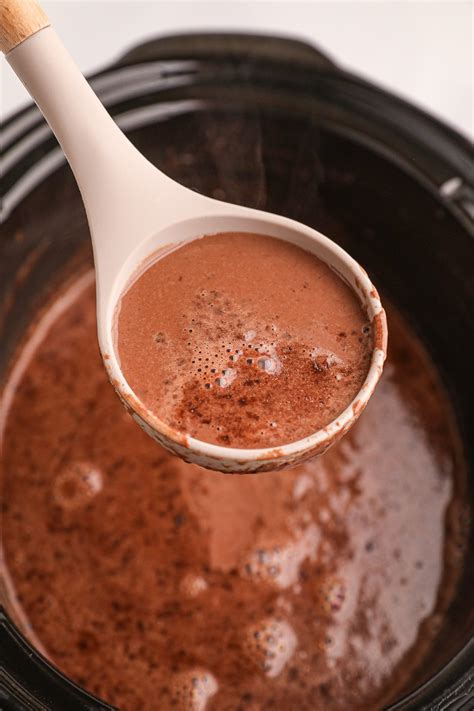 slow-cooker-hot-chocolate-the-magical-slow-cooker image