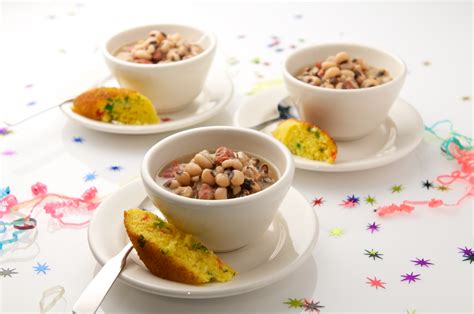 stewed-black-eyed-peas-with-country-ham-food-channel image