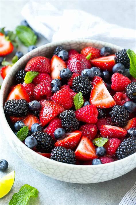 easy-mixed-berry-fruit-salad-recipe-healthy-fitness-meals image