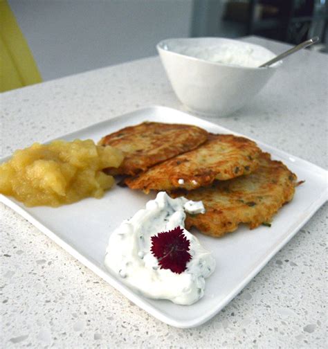german-potato-pancakes-kartoffelpuffer-dirndl-kitchen image