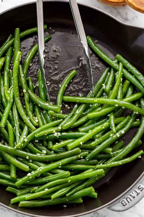buttery-sauted-green-bean-recipe-cafe-delites image
