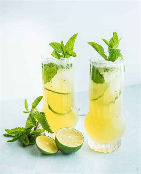 mojitos-cocktails-done-puerto-rican-style-sense image