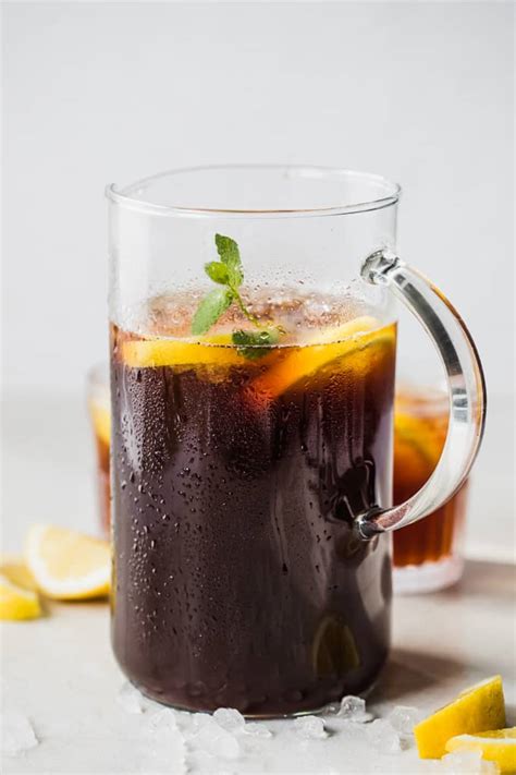 southern-sweet-tea-simple-and-refreshing-classic image