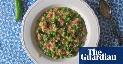 how-to-cook-the-perfect-risi-e-bisi-food-the-guardian image