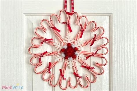 how-to-make-a-candy-cane-wreath-for-christmas image