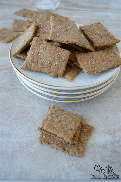 homemade-flatbread-crackers-amiras-pantry image