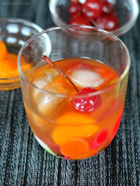 mandarin-orange-old-fashioned-cocktail image