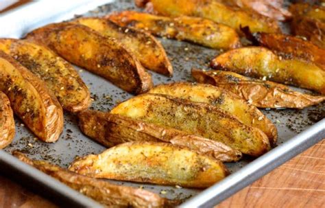 zaatar-roasted-potato-wedges-recipe-and-always-on image