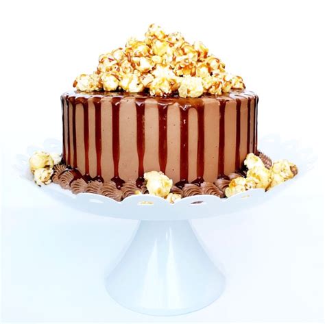chocolate-dulce-de-leche-cake-cake-by-courtney image