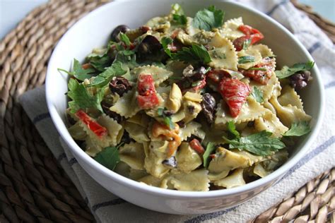 roasted-red-pepper-artichoke-and-olive image
