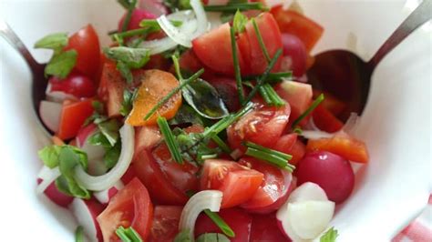 the-best-tomato-salad-recipes-to-try-this-year image