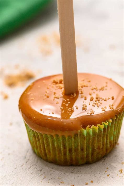 easy-caramel-apple-cupcakes-recipe-the-recipe-critic image