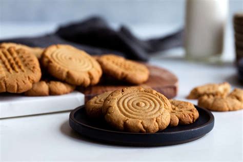 gluten-free-classic-peanut-butter-cookies-recipe-king image