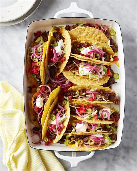 easy-taco-recipe-with-ground-beef-kitchn image