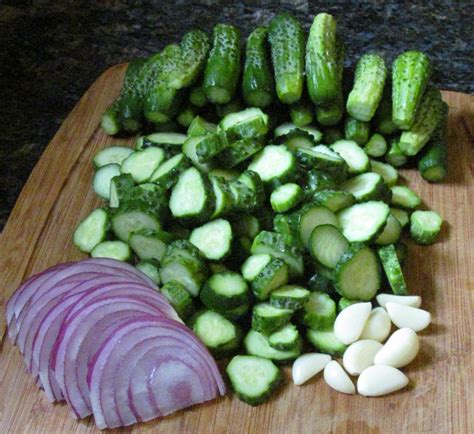 dill-pickle-recipe-for-canning-practical-self-reliance image