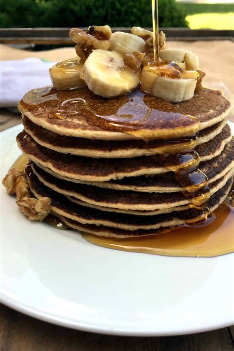 five-ingredient-easy-vegan-pancakes-shane-simple image