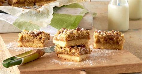 spiced-toffee-apple-crumble-slice-food-to-love image