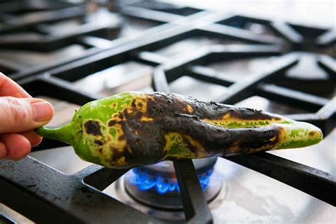 how-to-roast-green-chiles-at-home-simply image