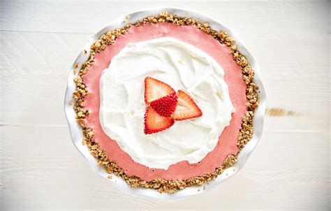 strawberry-cream-cheese-pretzel-pie-sweet-recipeas image