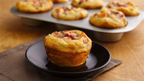cheesy-ham-and-apple-cups-recipe-pillsburycom image