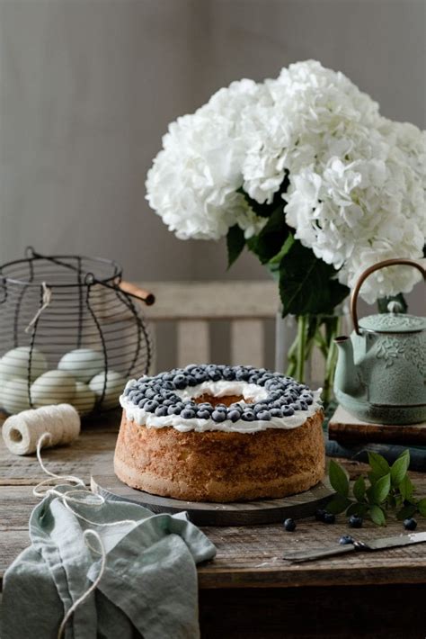 vanilla-pound-cake-two-cups-flour image