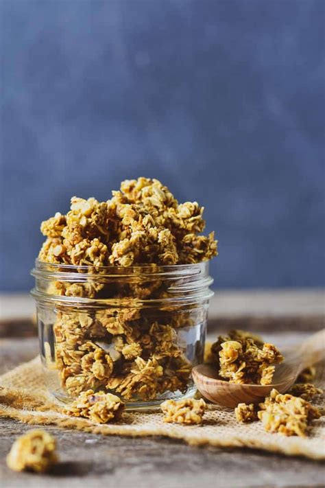 healthy-oil-free-granola-recipe-vegan-shane image