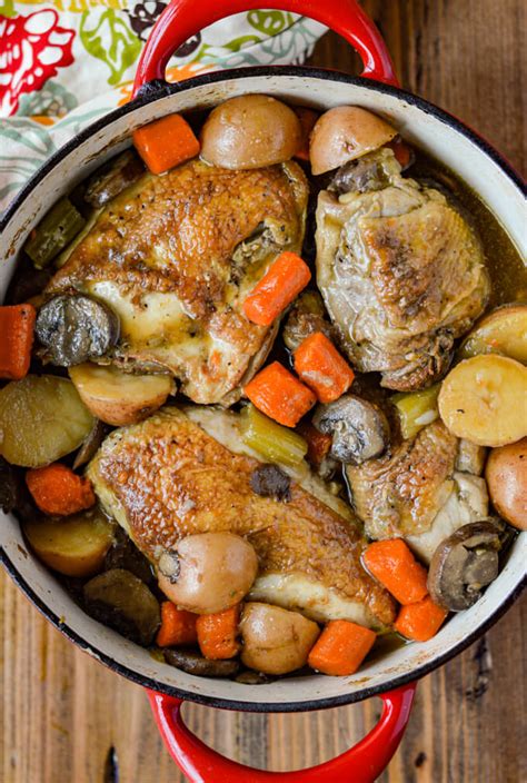 chicken-in-white-wine-sauce-with-vegetables-linger image