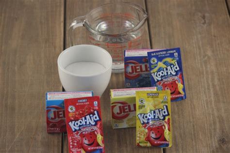 cool-off-with-these-jell-o-and-kool-aid-popsicles image