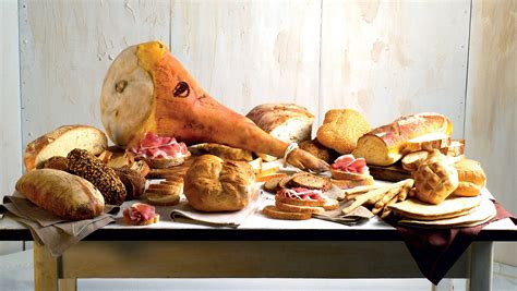 bread-and-prosciutto-the-perfect-pairing-san image