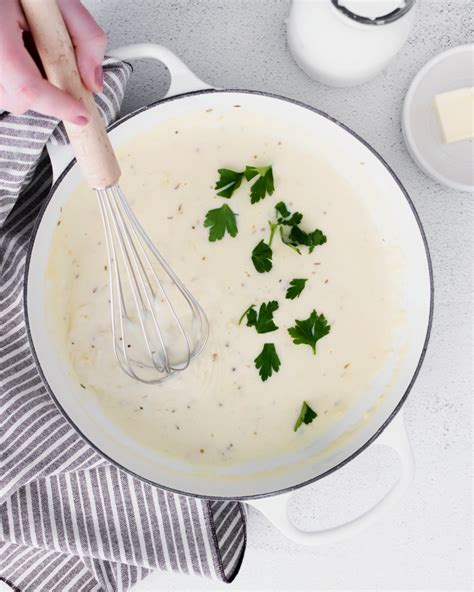 butter-garlic-cream-sauce-happily-unprocessed image