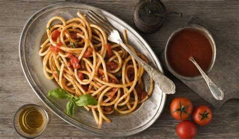 fried-spaghetti-recipe-tastycrazecom image