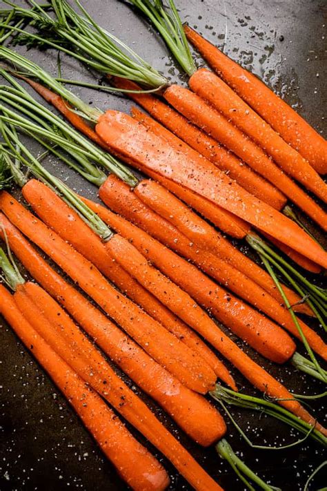 honey-balsamic-oven-roasted-carrots-easy image