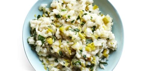 creamy-lemon-rice-with-herbs-recipe-womans-day image
