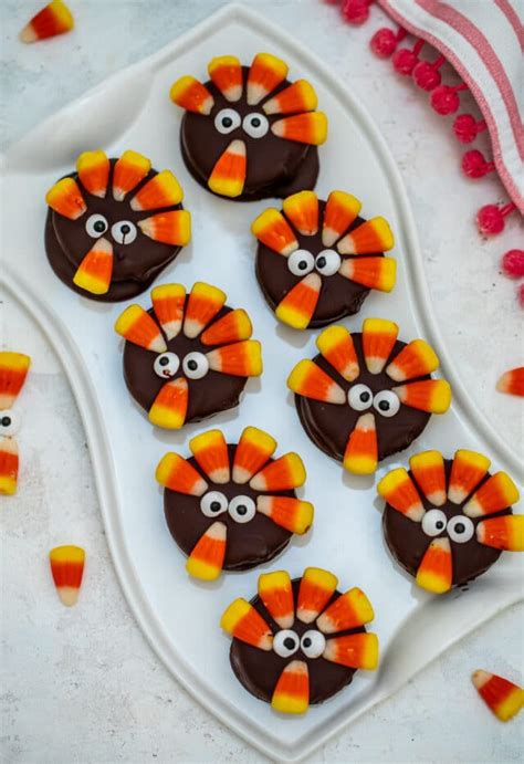 oreo-turkey-cookies-easy-thanksgiving-dessert image