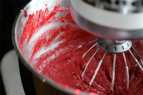 gluten-free-cupcake-recipe-red-velvet-cupcakes image