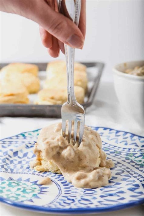 cream-biscuits-and-white-sausage-gravy-the-speckled image
