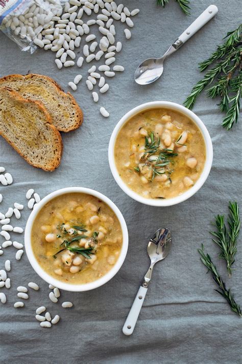 slow-cooker-cannellini-bean-soup-white-bean-soup-a image