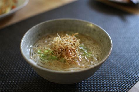 somen-noodles-in-hot-soup-nyumen-recipe-the image