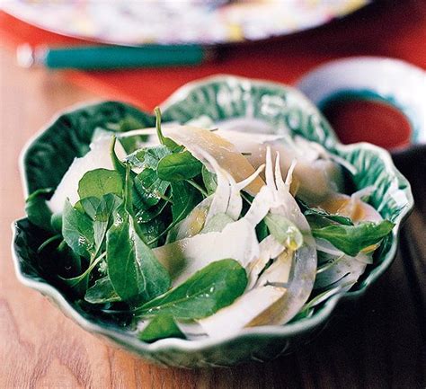 rocket-fennel-and-parmesan-salad-recipe-gourmet image