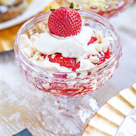 how-to-make-eton-mess-a-traditional-british-dessert-a image