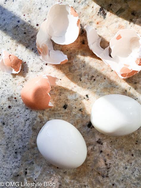 perfect-easy-to-peel-hard-boiled-eggs-omg-lifestyle image