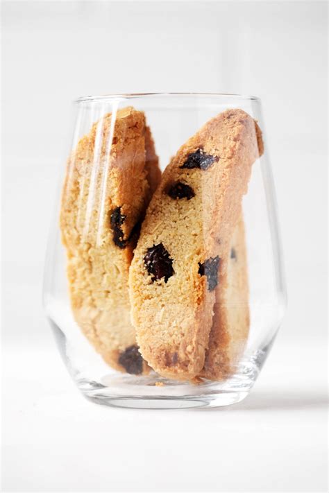 vegan-cranberry-almond-biscotti-the-full-helping image
