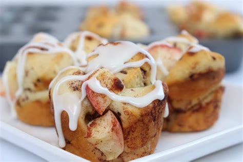 mini-monkey-bread-muffins-mom-to-mom-nutrition image
