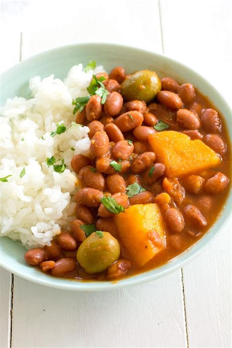 puerto-rican-rice-and-beans-habichuelas-guisadas image