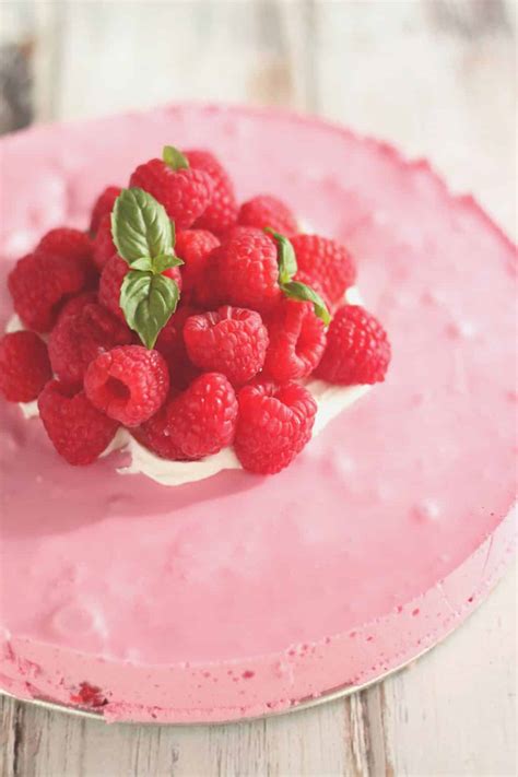 sugar-free-raspberry-mousse-cake-no-bake-jello image