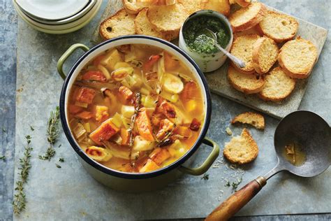 10-crowd-pleasing-soups-that-are-perfect-for-empty image